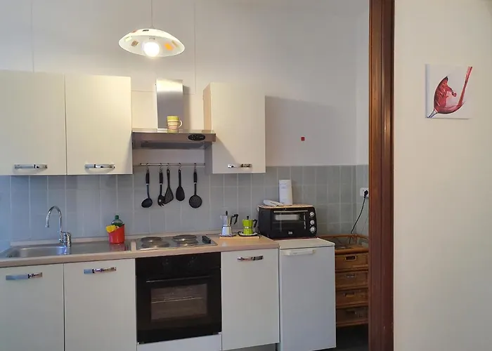 Centre Home